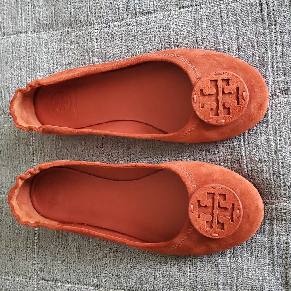 TORY BURCH MINNIE TRAVEL BALLET FLAT, SUEDE